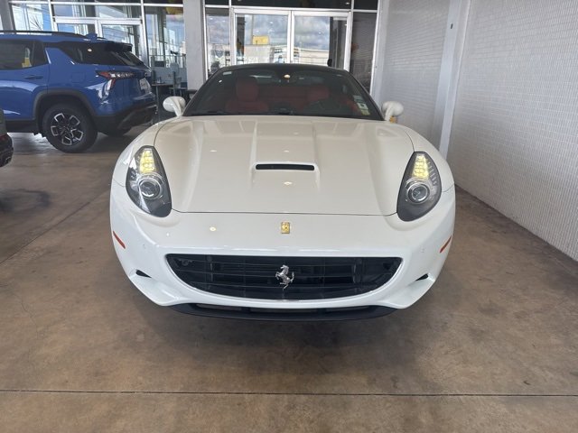2011 Ferrari California photo 2