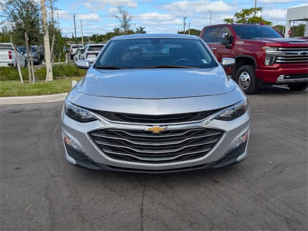 Certified 2022 Chevrolet Malibu LT Car