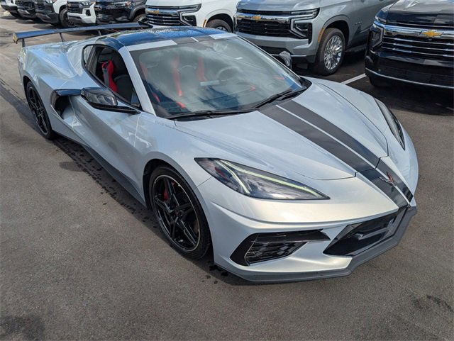 2023 Chevrolet Corvette Stingray 2LT photo 2