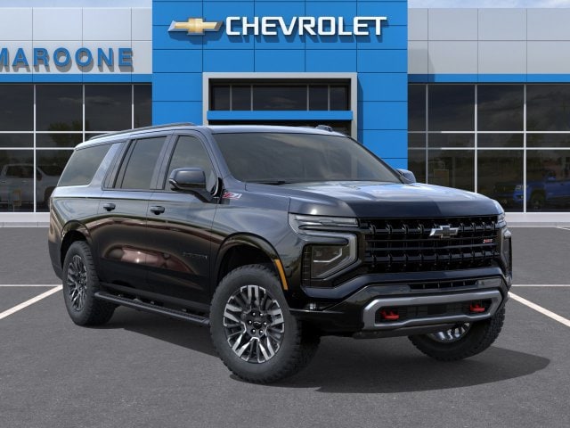 2027 Chevrolet Suburban Z71 - Photo 7