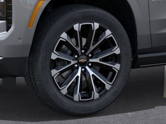 2026 Chevrolet Suburban High Country - Photo 9