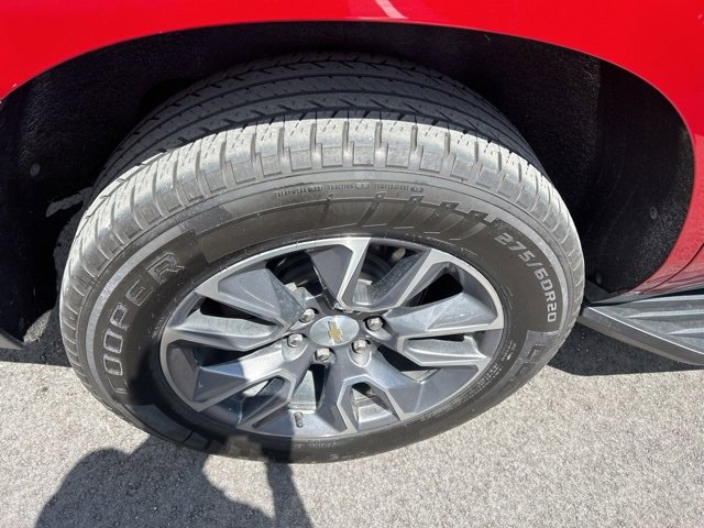 2022 Chevrolet Tahoe LS photo 3