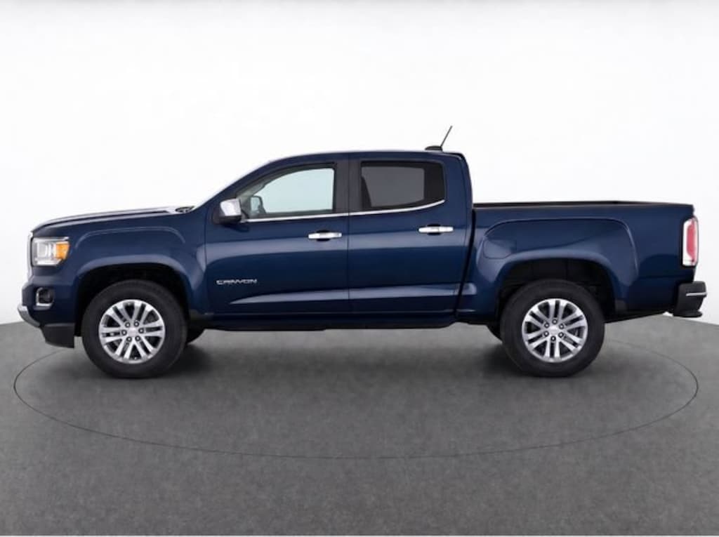 Used 2020 GMC Canyon 2WD SLT Truck