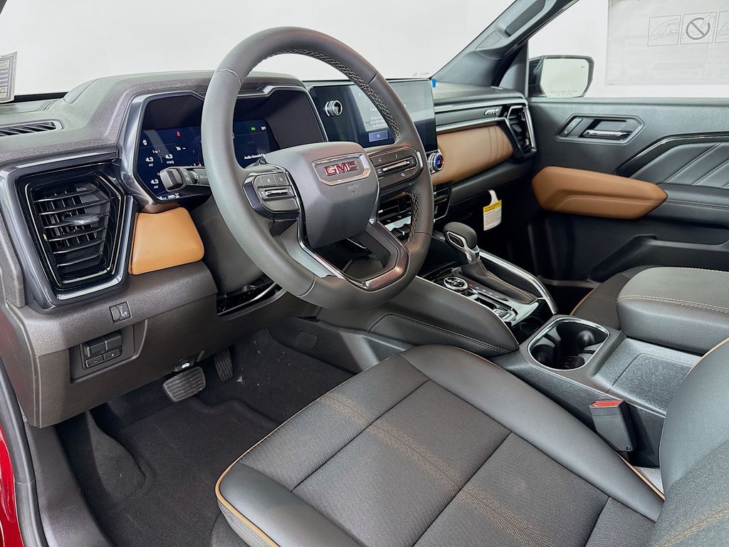 2026 GMC Canyon AT4 - Photo 10