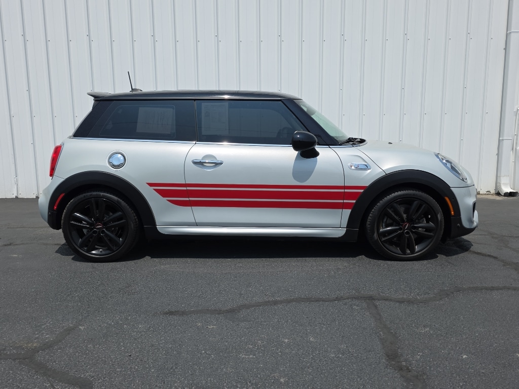 Used 2018 MINI Cooper S with VIN WMWXP7C50J2C62472 for sale in HERMISTON, OR