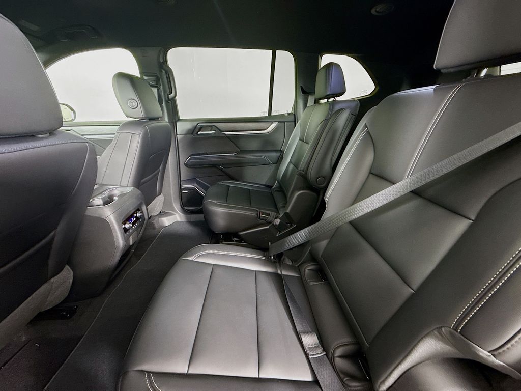 2026 GMC Acadia Elevation - Photo 28
