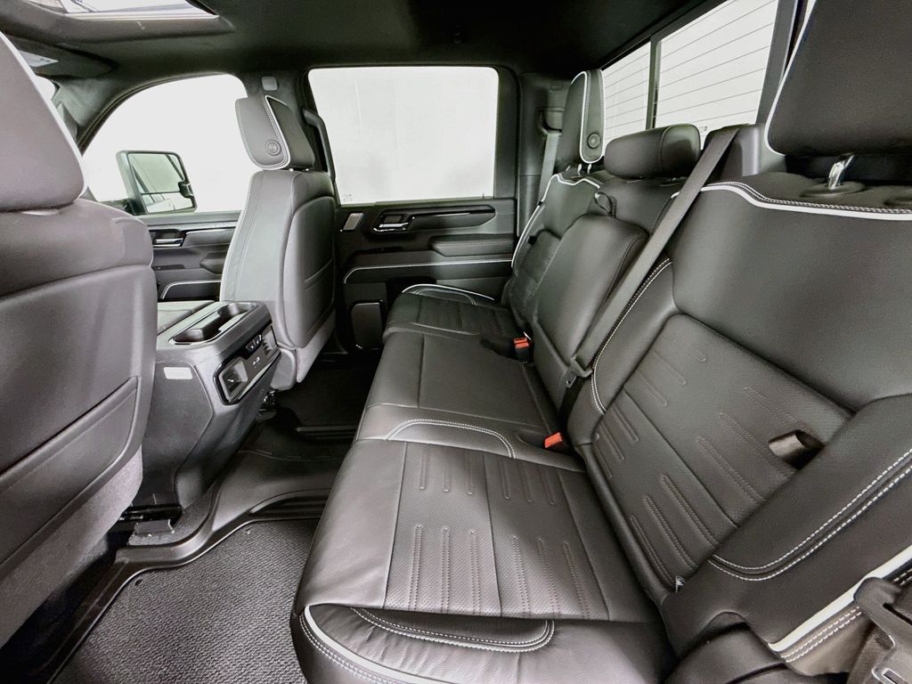 2026 GMC Sierra 2500HD AT4X - Photo 28