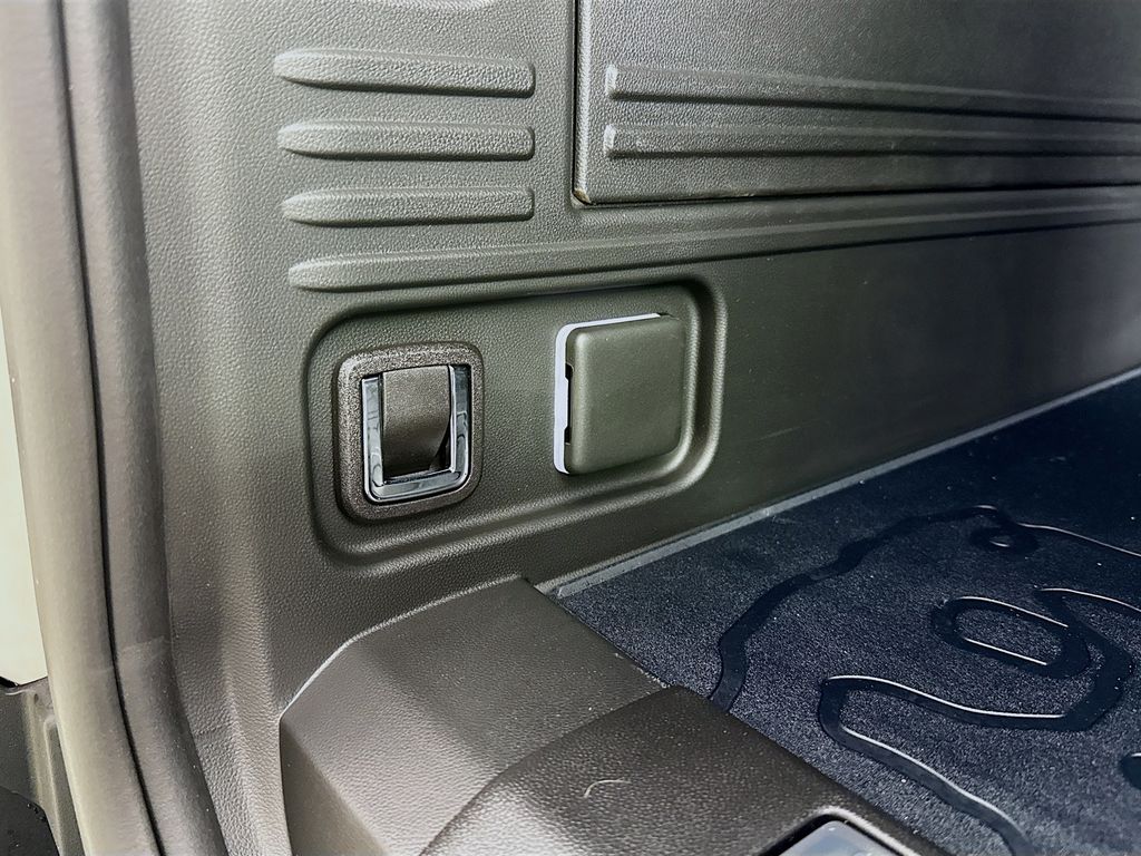 2026 GMC HUMMER EV 2X - Photo 7