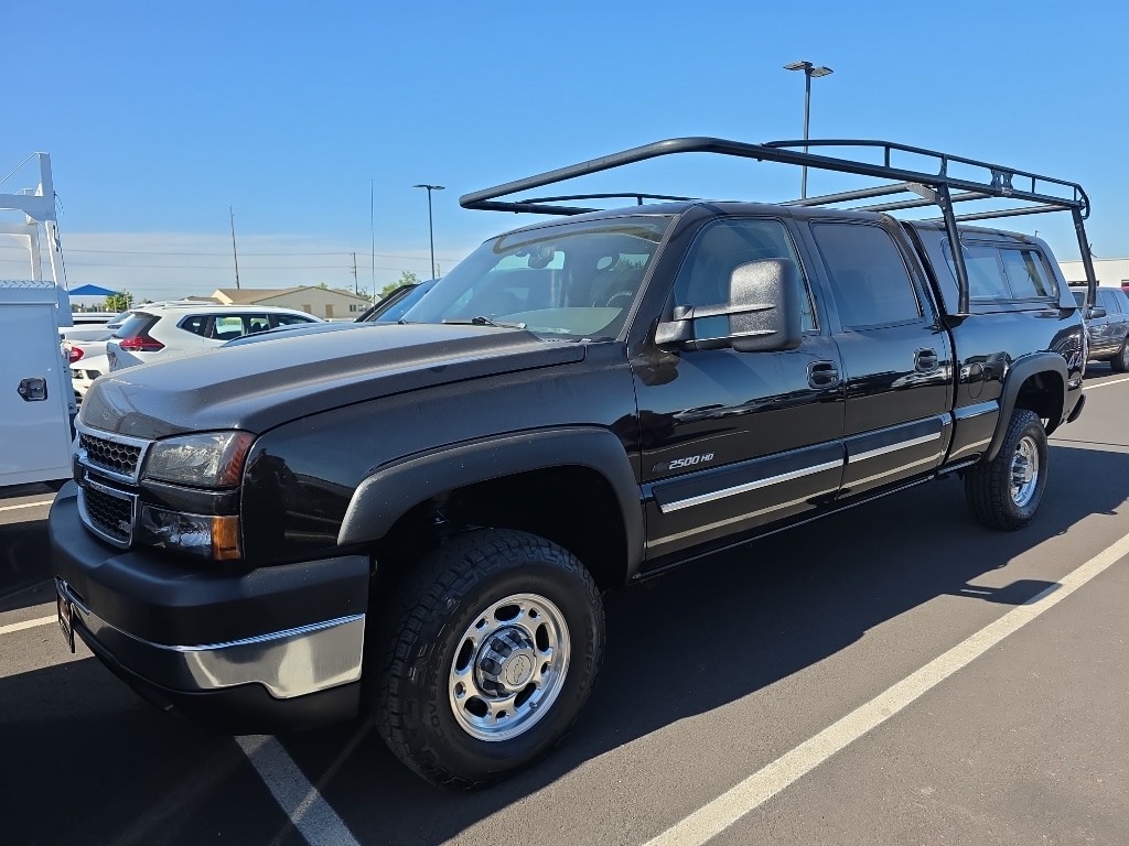 2006 Chevrolet Silverado HD LT1 4WD Crew Cab SWB's photo