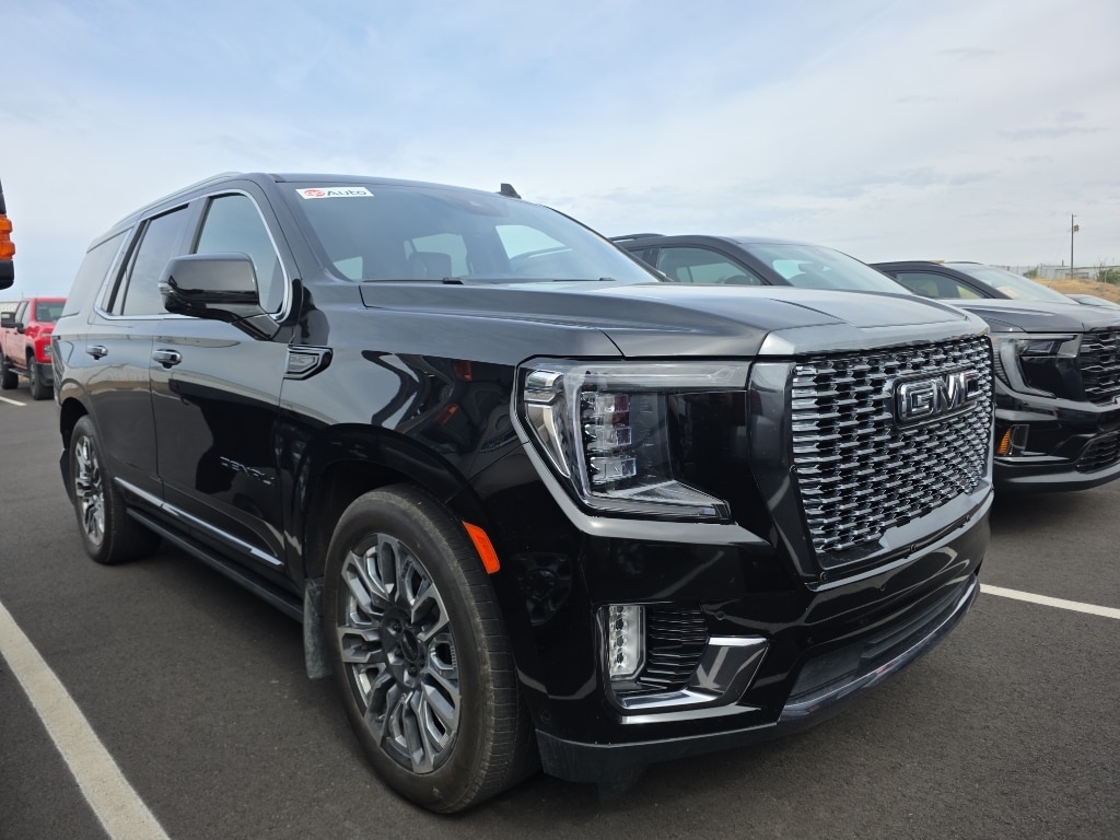 2023 GMC Yukon Denali Ultimate's photo