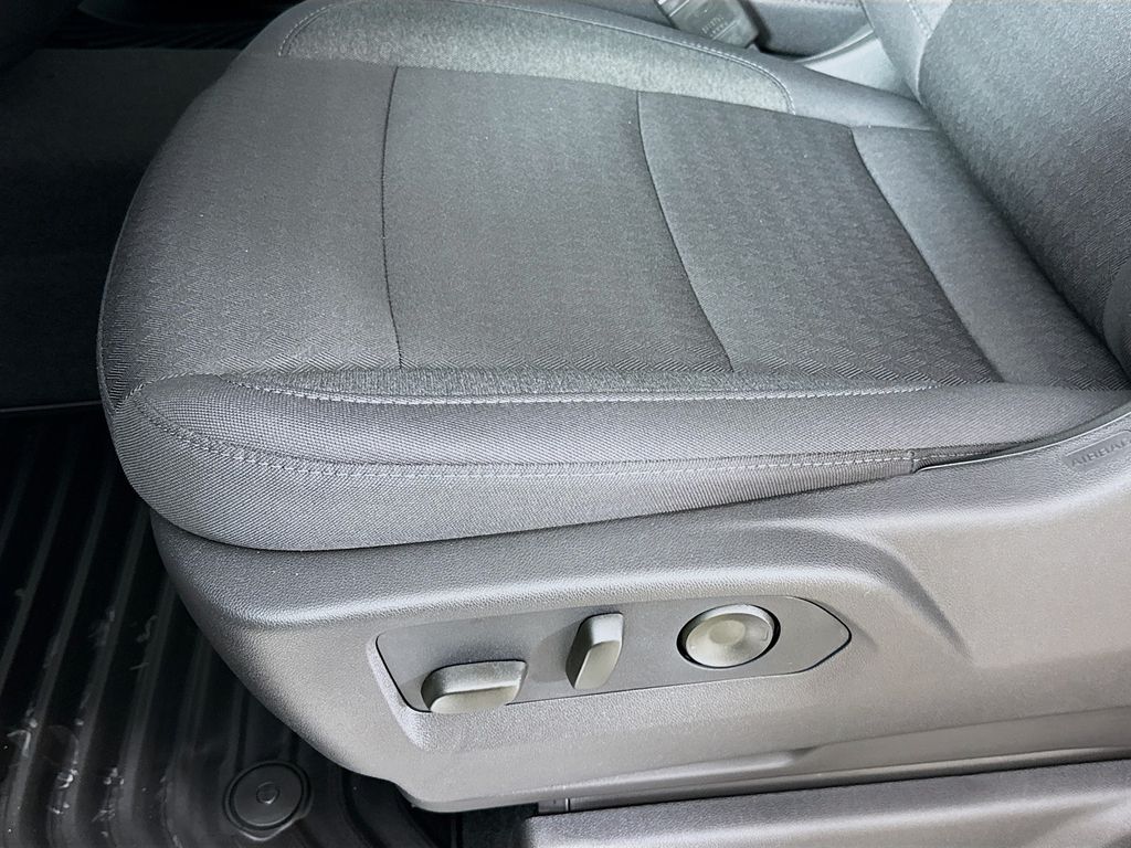 2026 GMC Sierra 3500HD SLE - Photo 21