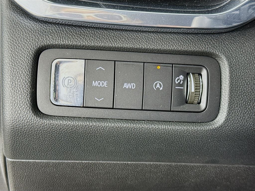 2026 GMC Acadia Elevation - Photo 12