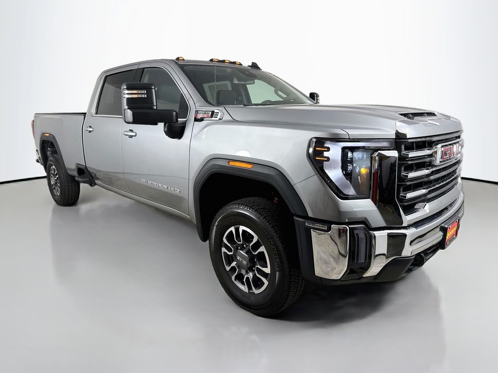 2026 GMC Sierra 4WD Crew Cab Standard Box SLE's photo