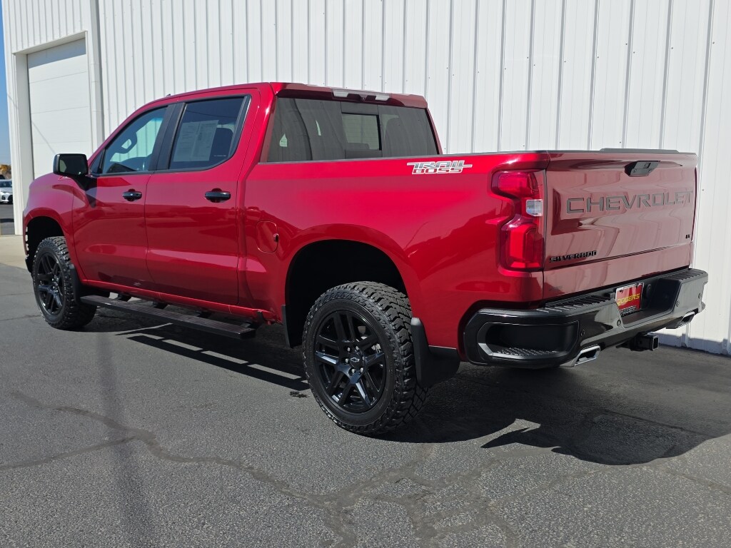 2021 Chevrolet Silverado 1500 LT Trail Boss photo 3