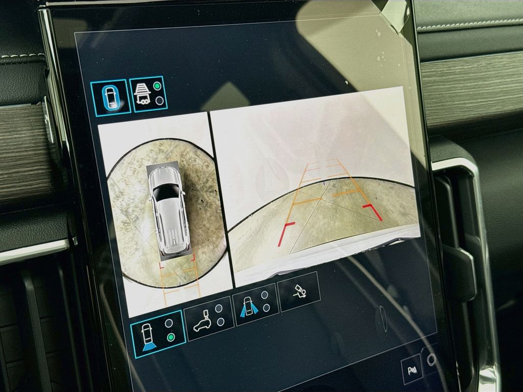 2026 GMC Acadia Denali - Photo 15