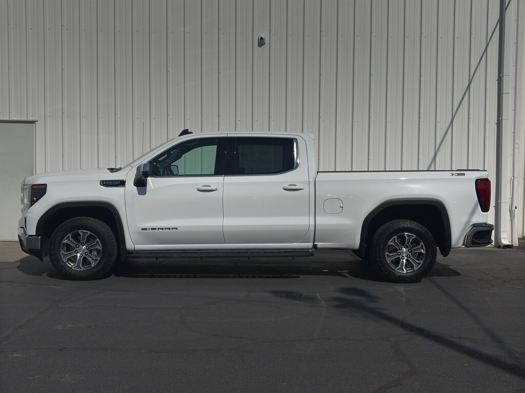 2025 Gmc Sierra 1500 SLE photo 2