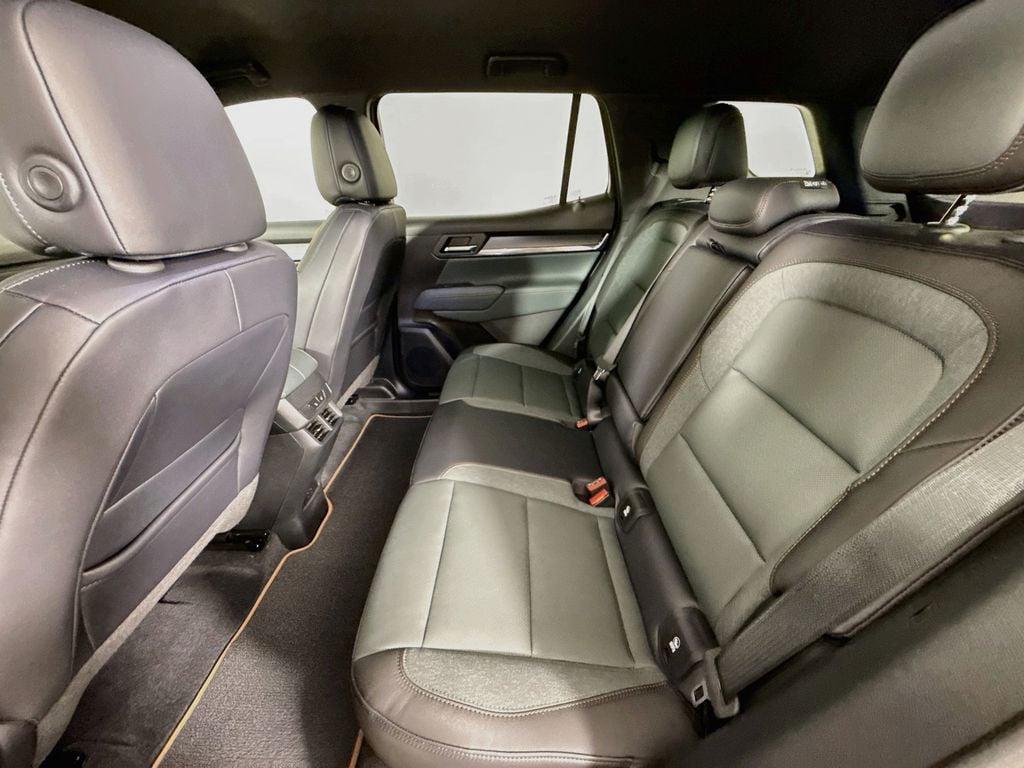 2027 GMC Terrain AT4 - Photo 25
