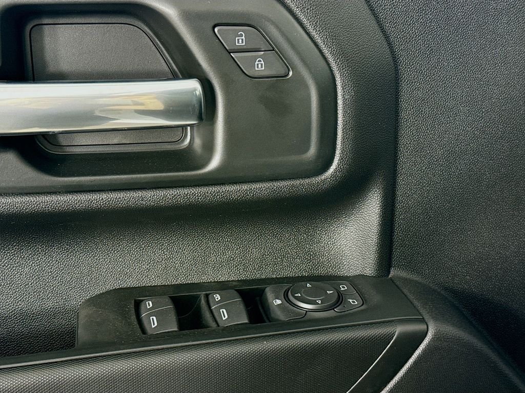 2026 GMC Sierra 3500HD Pro - Photo 20