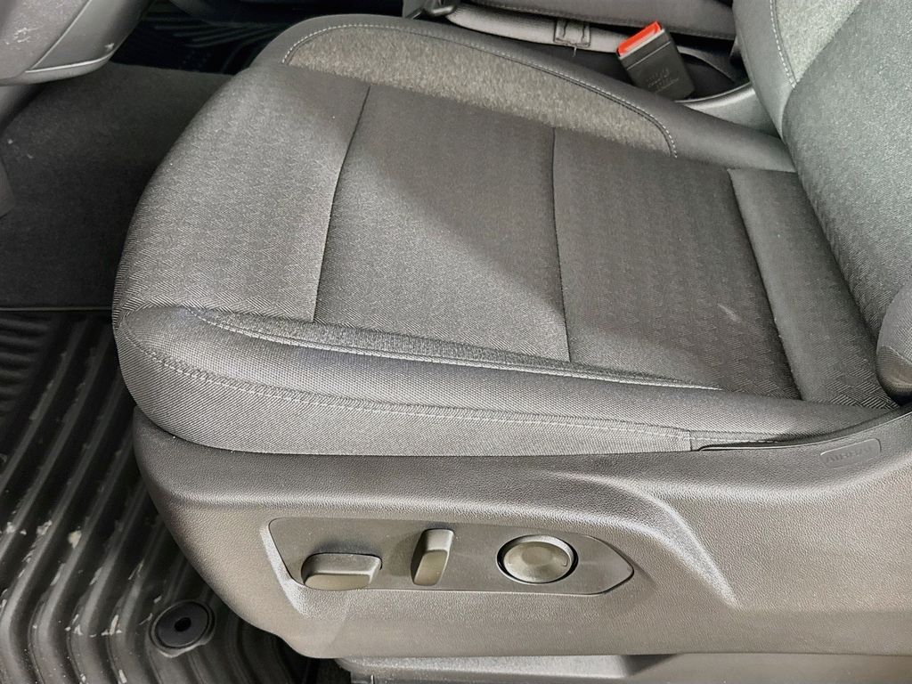 2026 GMC Sierra 1500 Pro - Photo 21