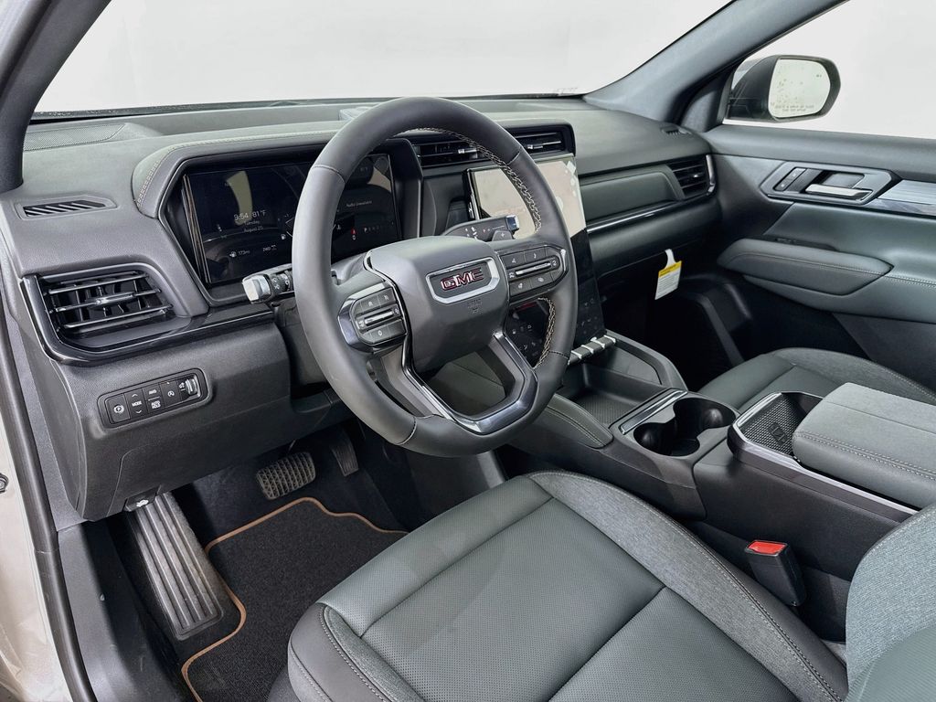 2027 GMC Terrain AT4 - Photo 9
