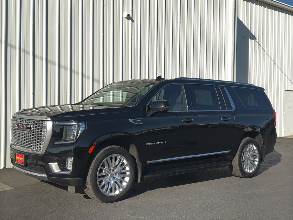 2023 GMC Yukon XL Denali's photo