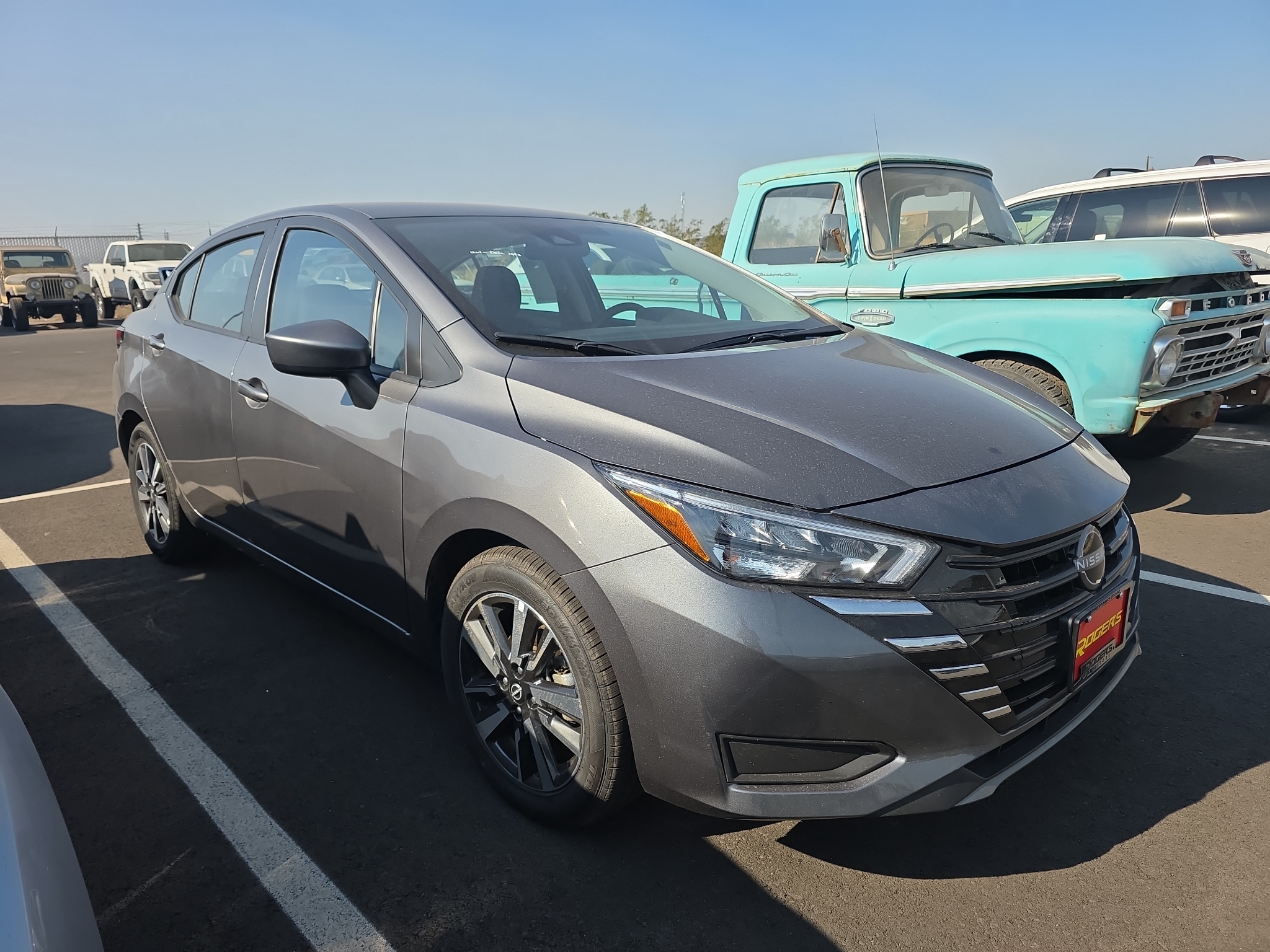 2025 Nissan Versa Sedan