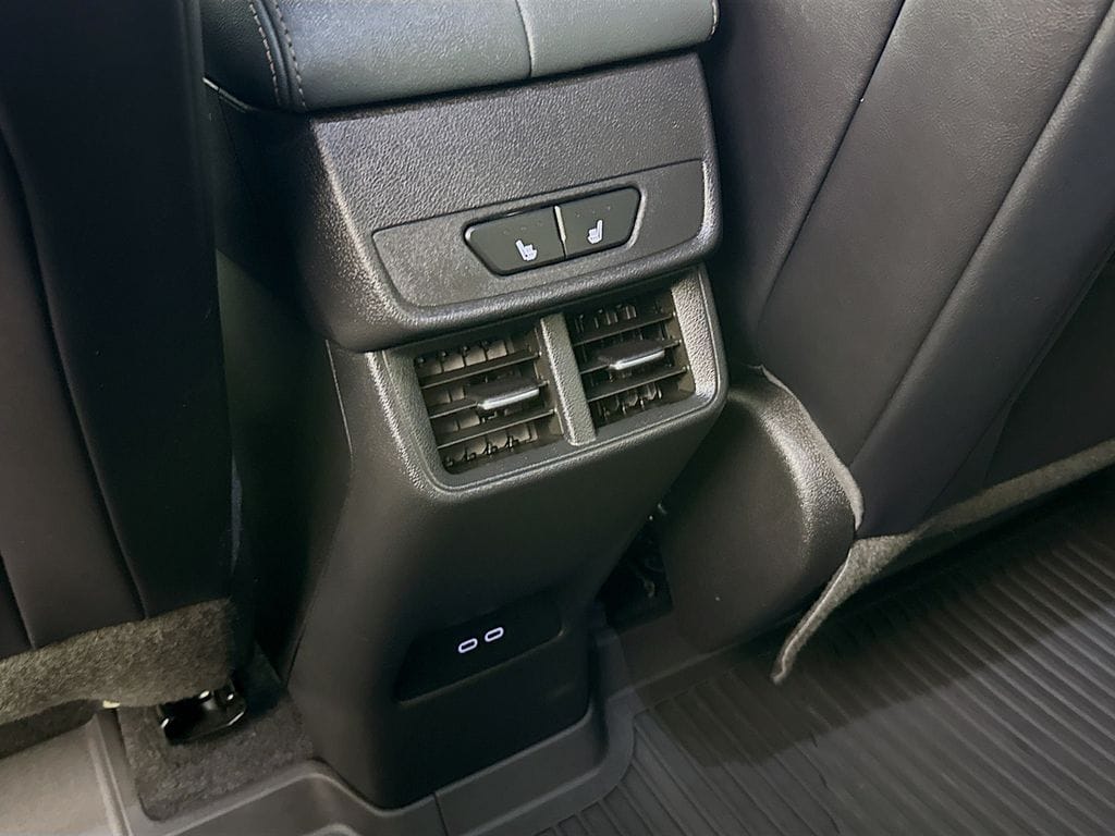 2026 GMC Terrain AT4 - Photo 28