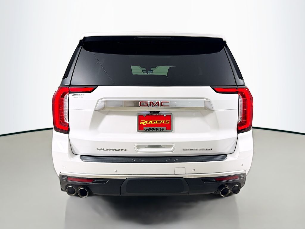 2021 Gmc Yukon Denali photo 3