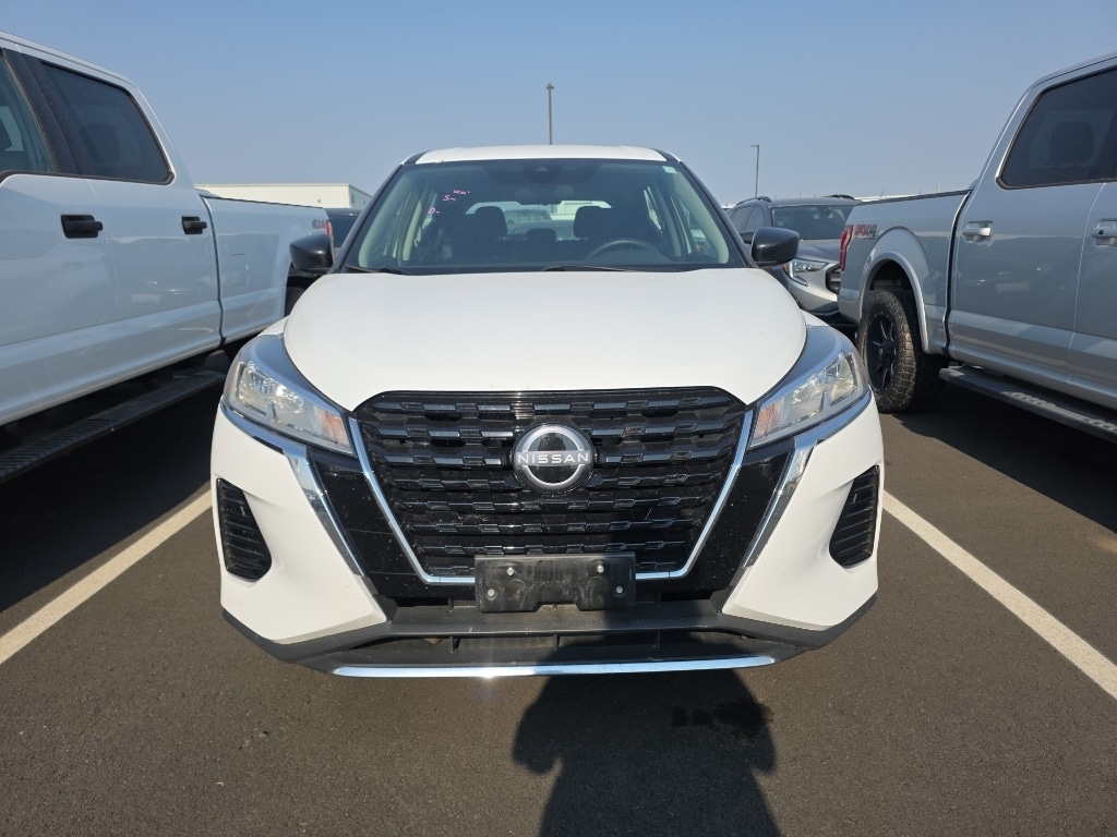 Used 2023 Nissan Kicks S with VIN 3N1CP5BV4PL533080 for sale in Hermiston, OR