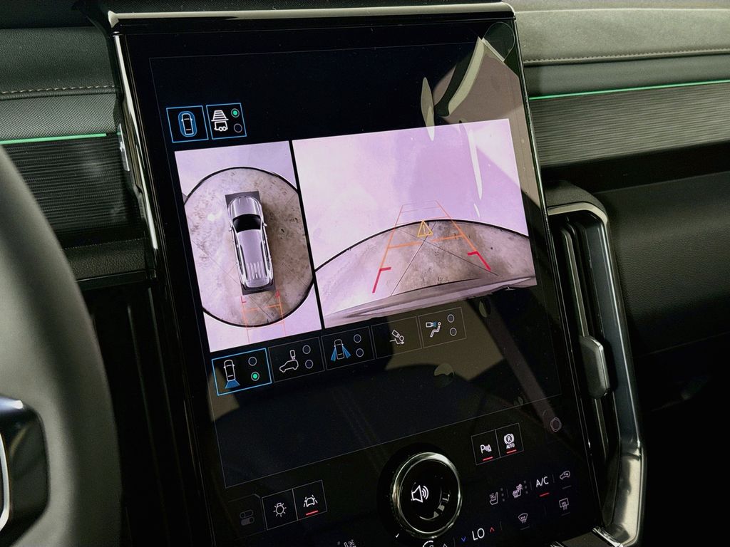 2027 GMC Acadia AT4 - Photo 15