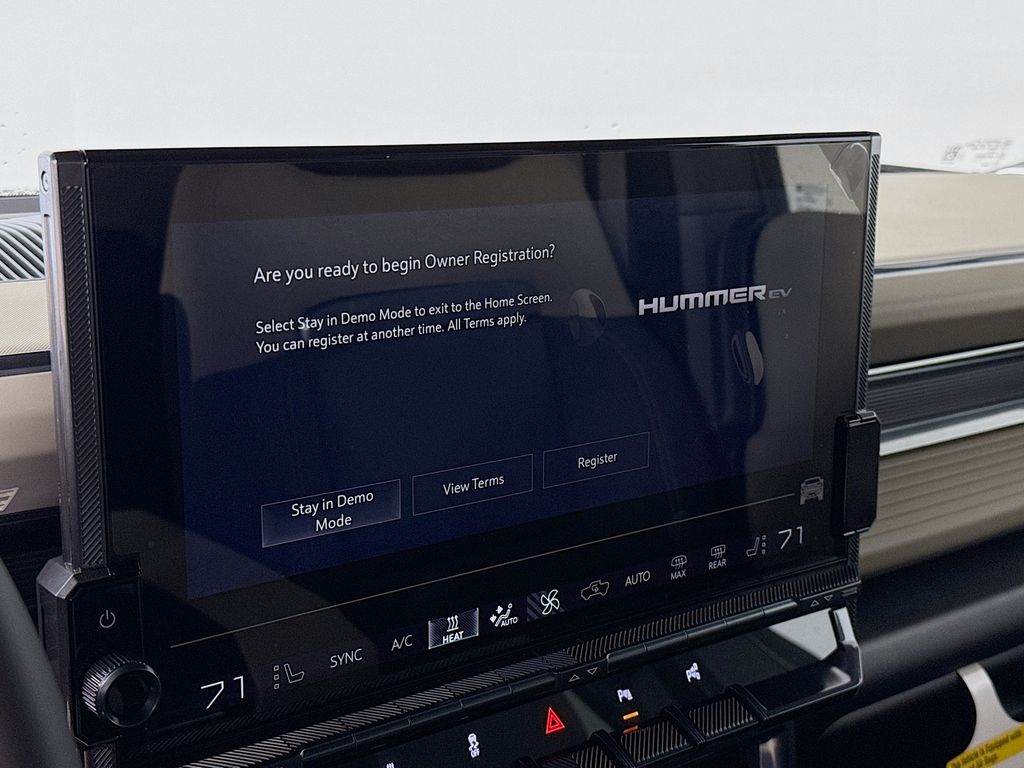 2026 GMC HUMMER EV 2X - Photo 16