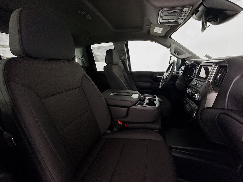 2026 GMC Sierra 3500HD Pro - Photo 30