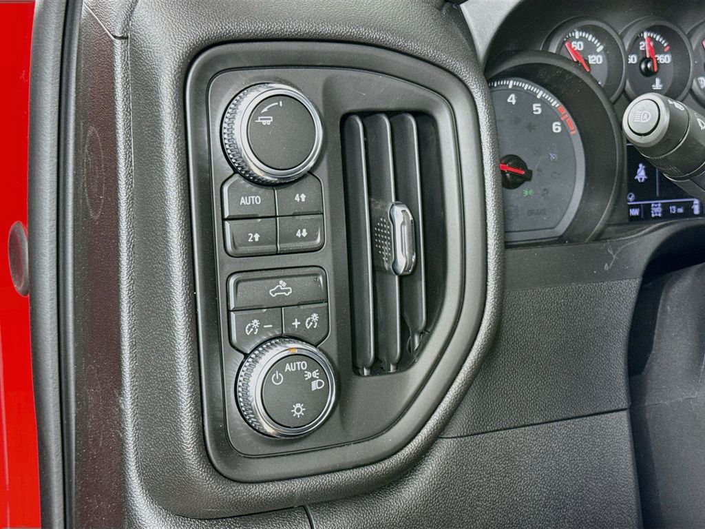 2026 GMC Sierra 1500 Pro - Photo 12