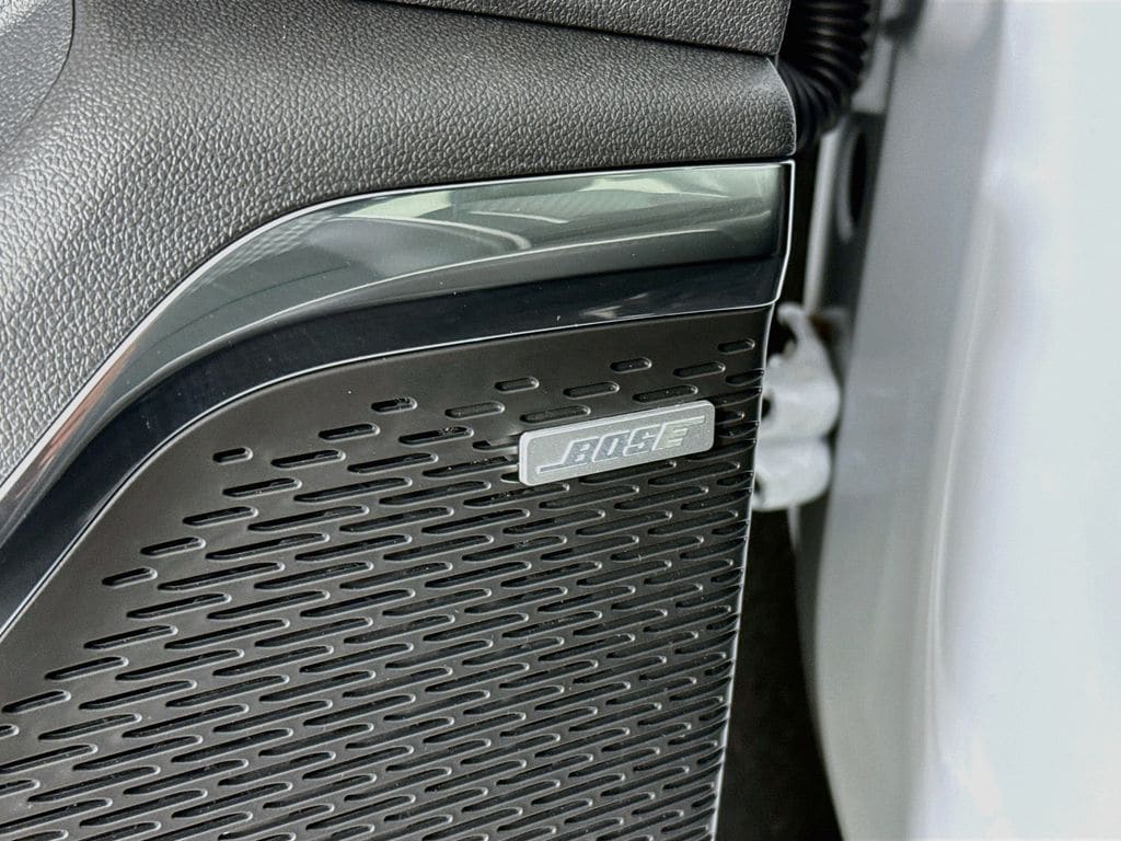 2026 GMC Acadia Denali - Photo 21