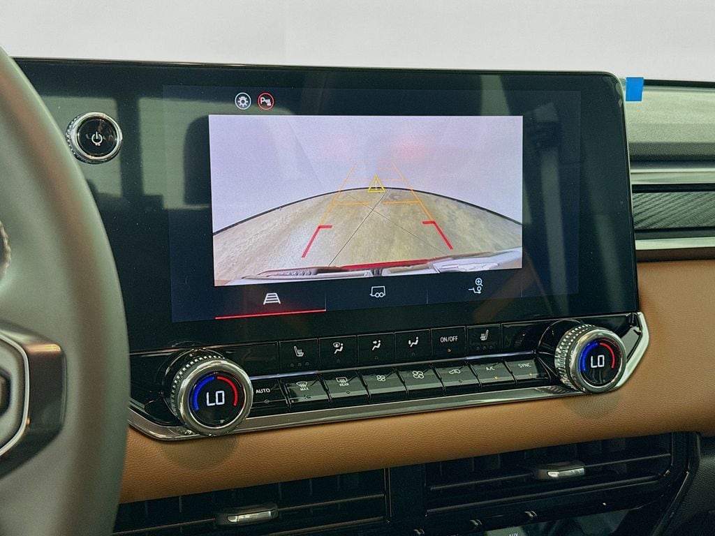 2026 GMC Canyon AT4 - Photo 15