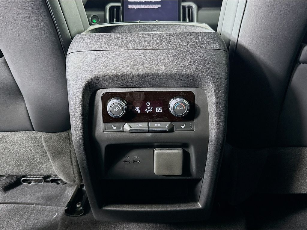 2026 GMC Acadia Elevation - Photo 29