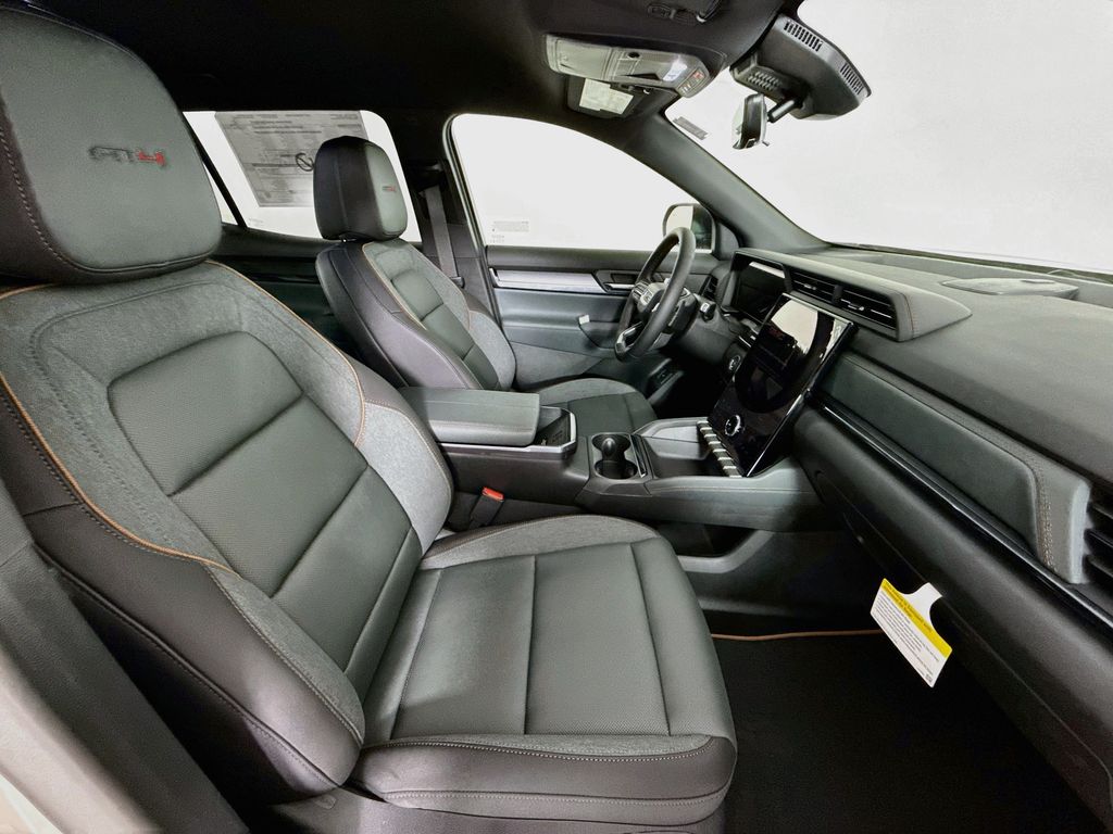 2027 GMC Terrain AT4 - Photo 28