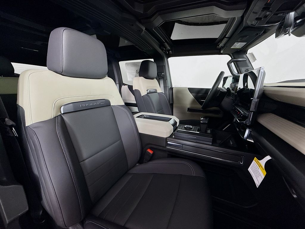 2026 GMC HUMMER EV 2X - Photo 32