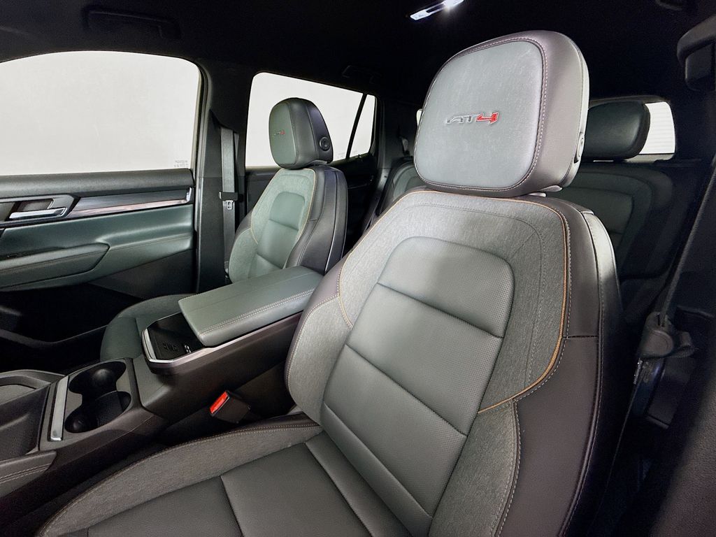 2026 GMC Terrain AT4 - Photo 24