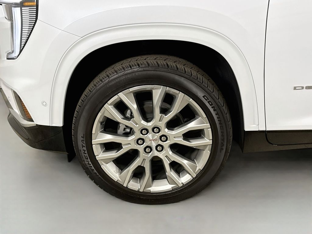 2026 GMC Acadia Denali - Photo 37