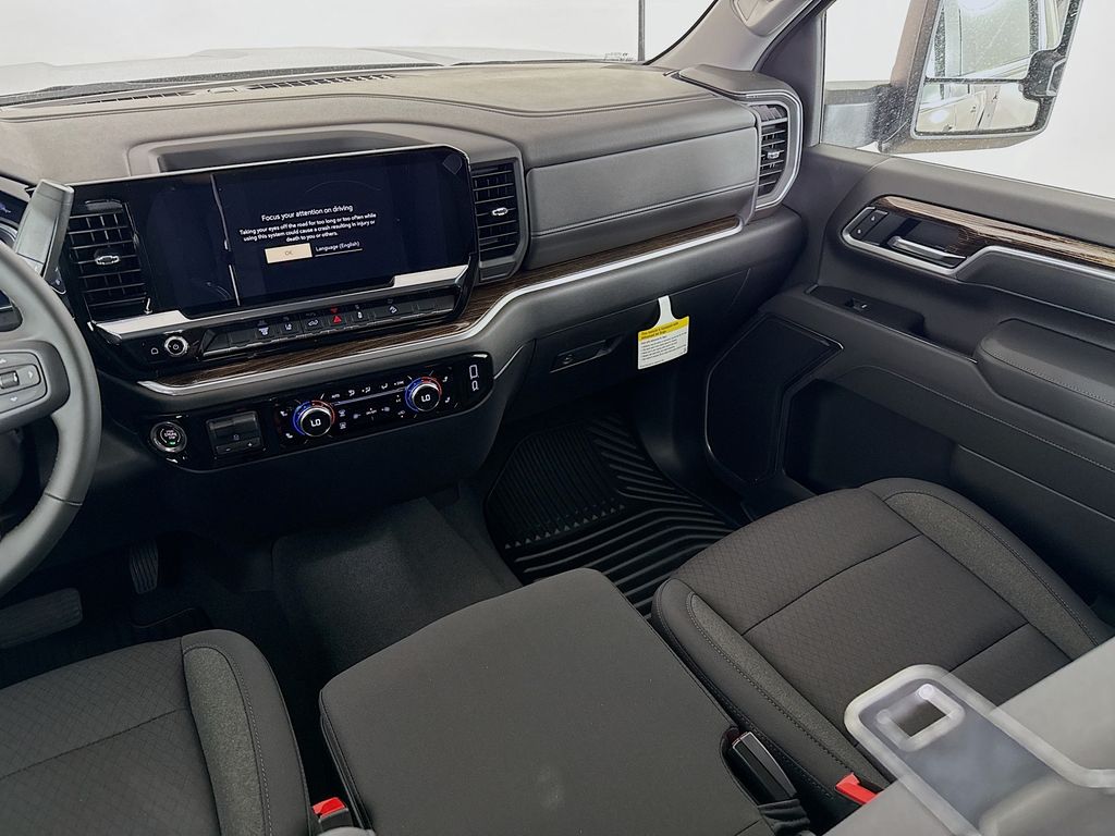 2026 GMC Sierra 3500HD SLE - Photo 25