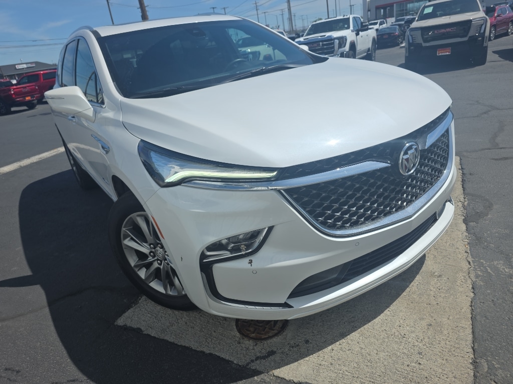 2024 Buick Enclave Avenir AWD's photo