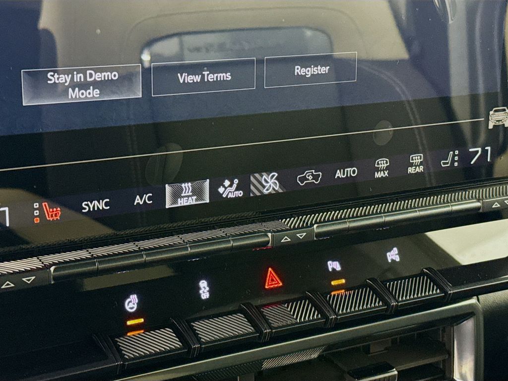2026 GMC HUMMER EV 2X - Photo 22