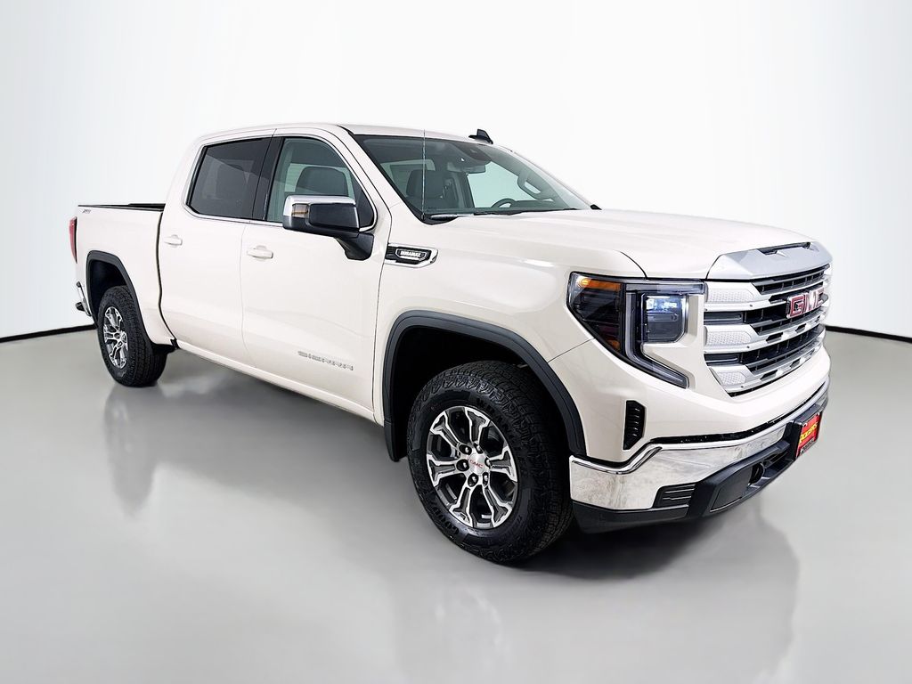2026 GMC Sierra 4WD Crew Cab Short Box SLE's photo