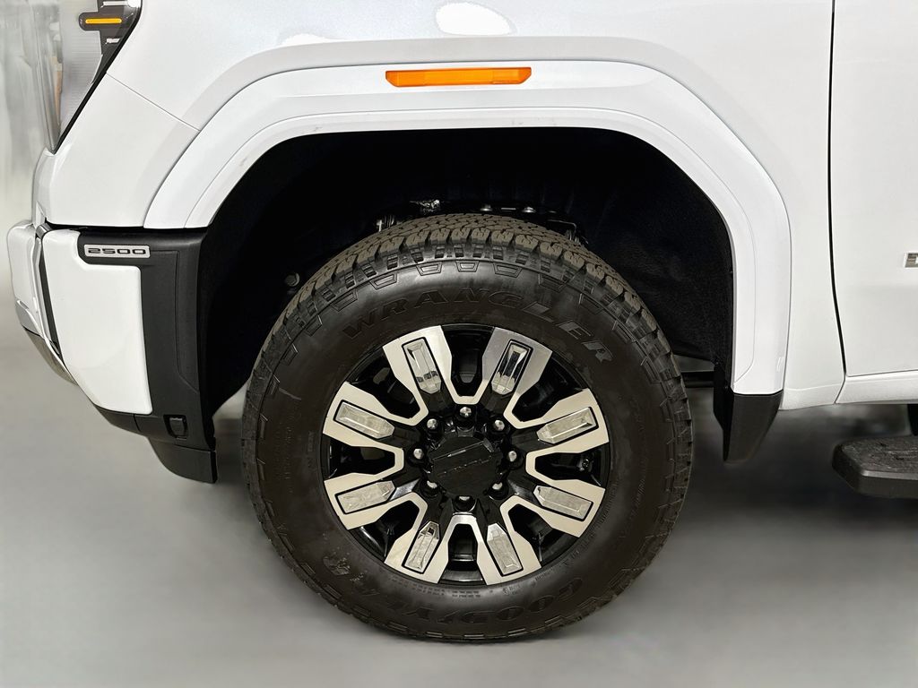 2026 GMC Sierra 2500HD Denali - Photo 35