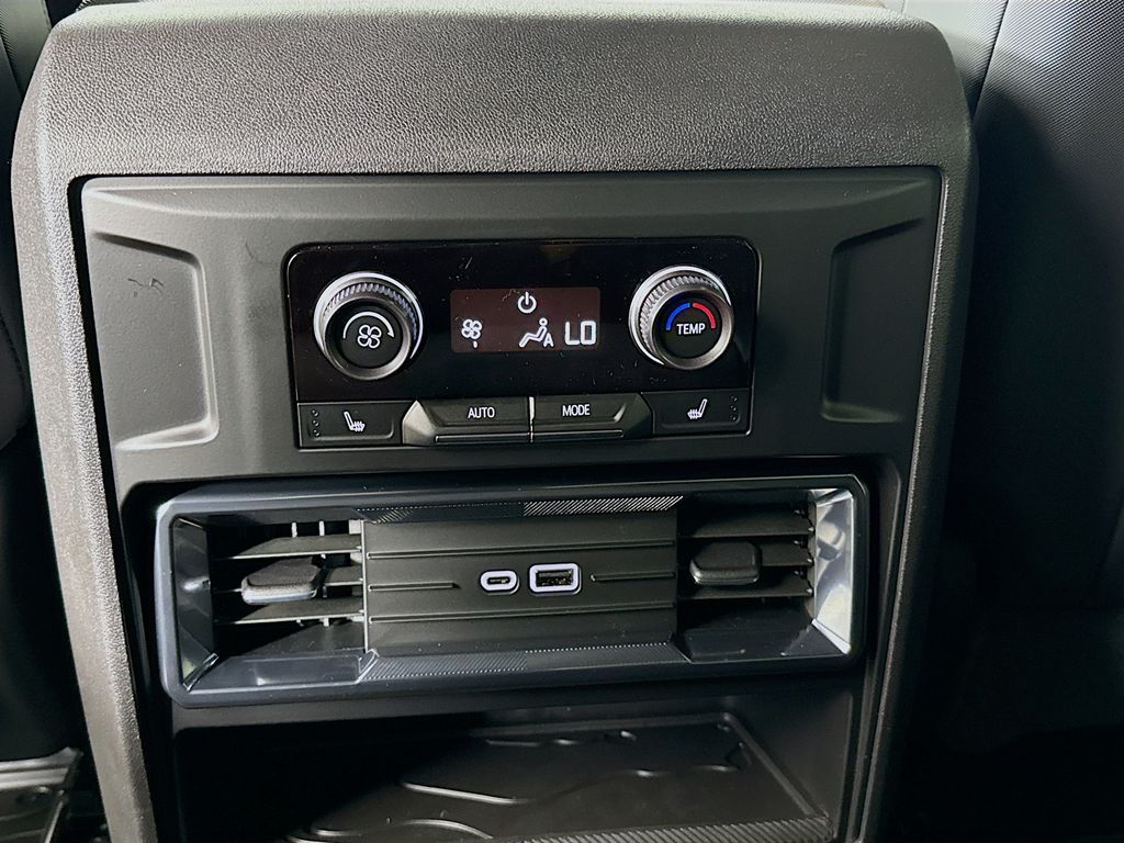 2026 GMC HUMMER EV 2X - Photo 29