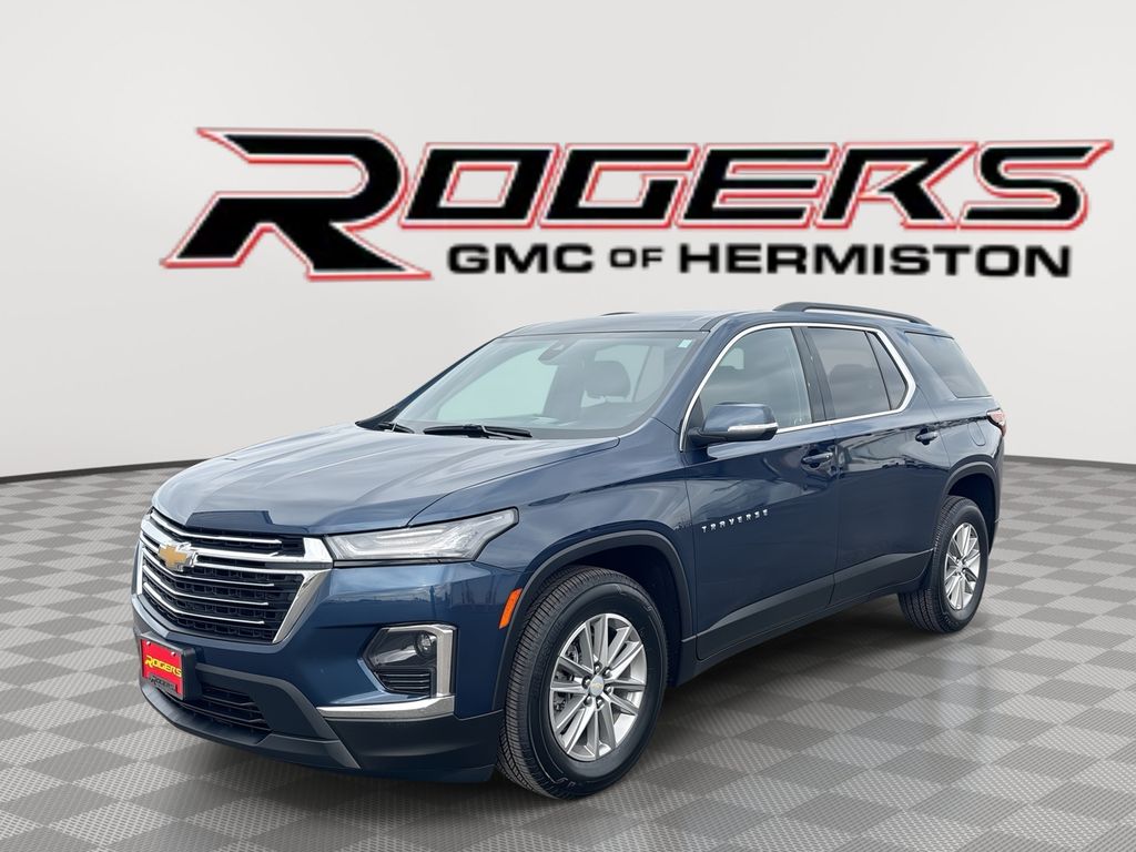2023 Chevrolet Traverse LT Cloth