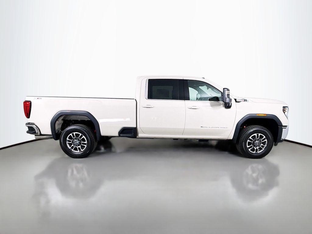 2026 GMC Sierra 3500HD SLE - Photo 9