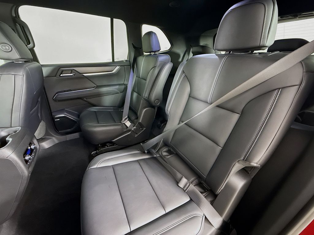 2026 GMC Acadia Elevation - Photo 28