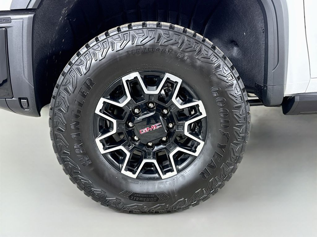2026 GMC Sierra 2500HD AT4X - Photo 35